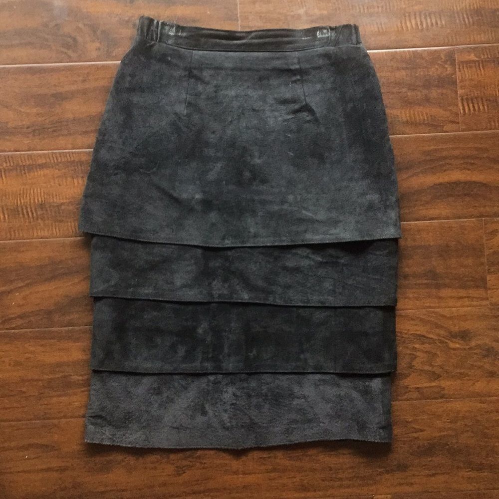 SKOVA 100% Genuine Leather Skirt